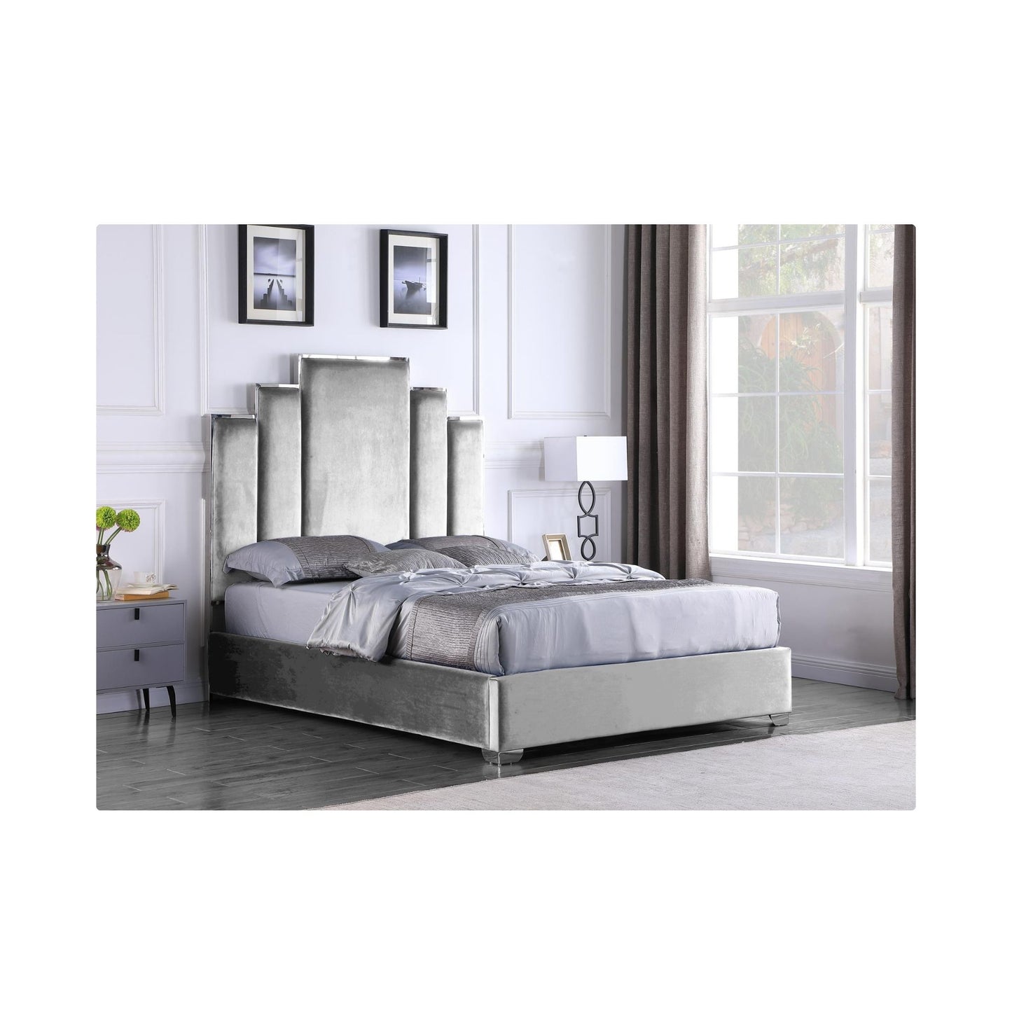 B08 Gray Bed