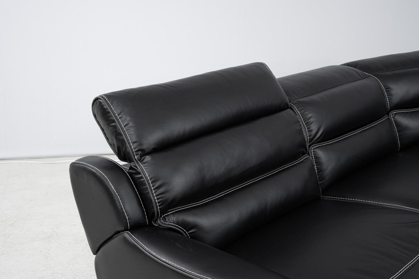 S469 Power Recliner, Power Headrest